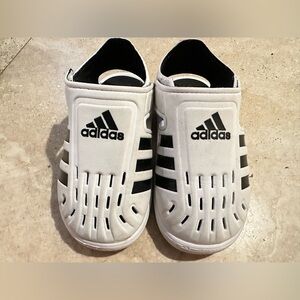 Adidas Kids close toe Water Sandals (8K)